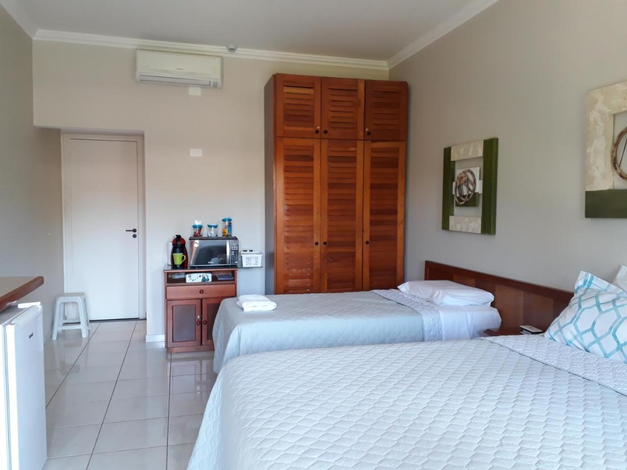 Amarilis Flat Service Riviera de Sao Lourenco Exterior photo